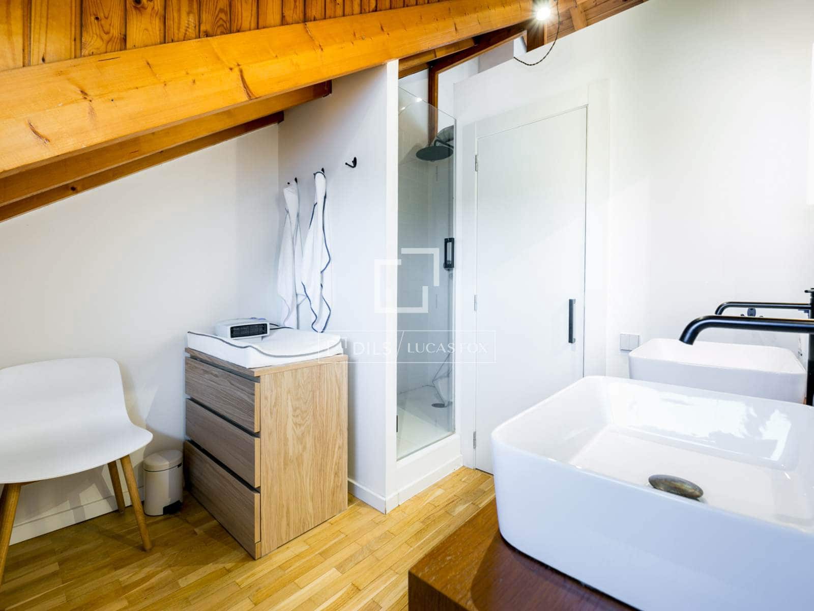 4 bedroom Villa for sale in Sant Cugat del Valles with pool garage - € 1,280,000 (Ref: 9654447)