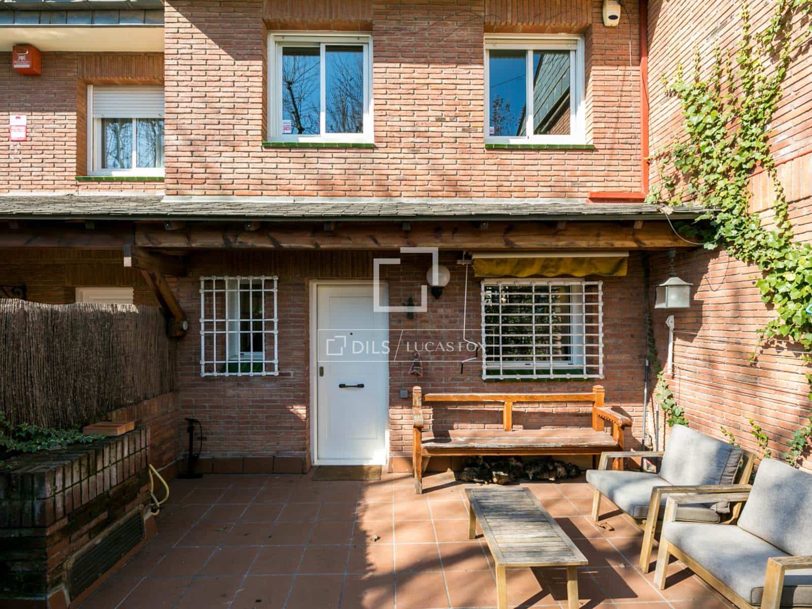 4 bedroom Villa for sale in Sant Cugat del Valles with pool garage - € 1,280,000 (Ref: 9654447)