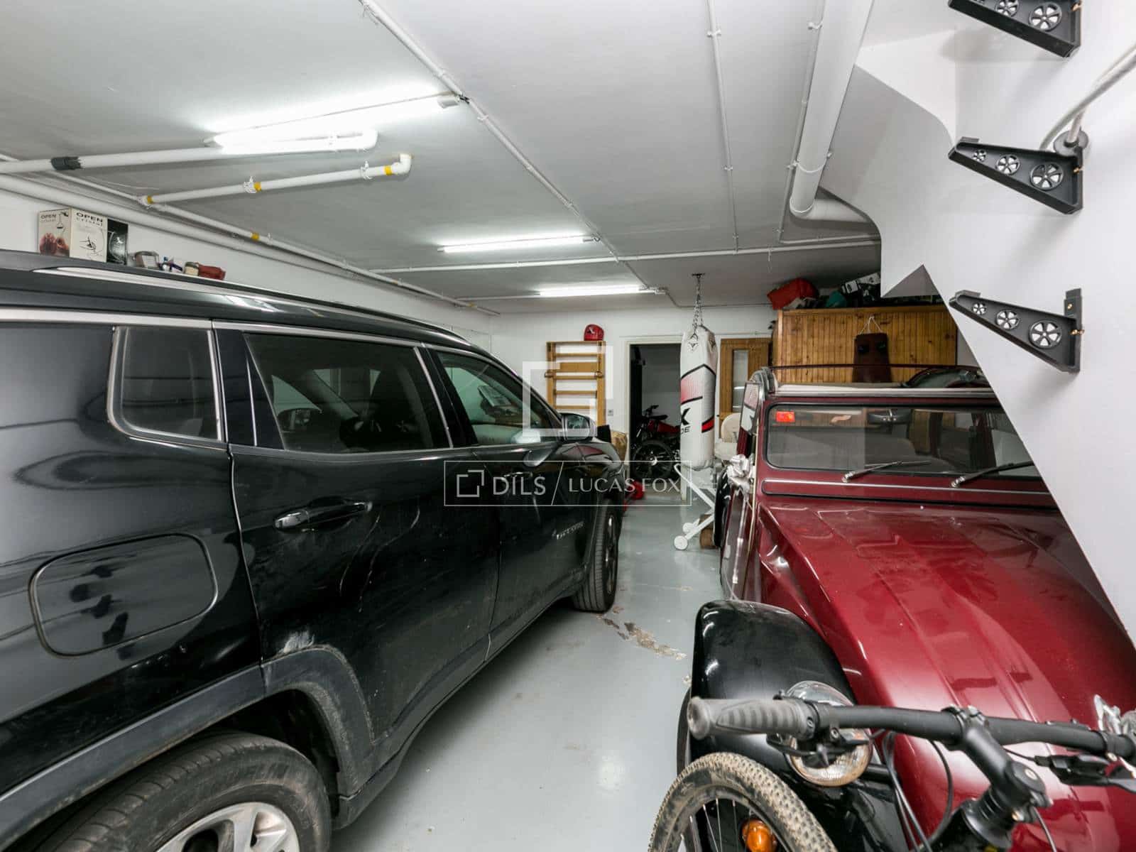 4 bedroom Villa for sale in Sant Cugat del Valles with pool garage - € 1,280,000 (Ref: 9654447)