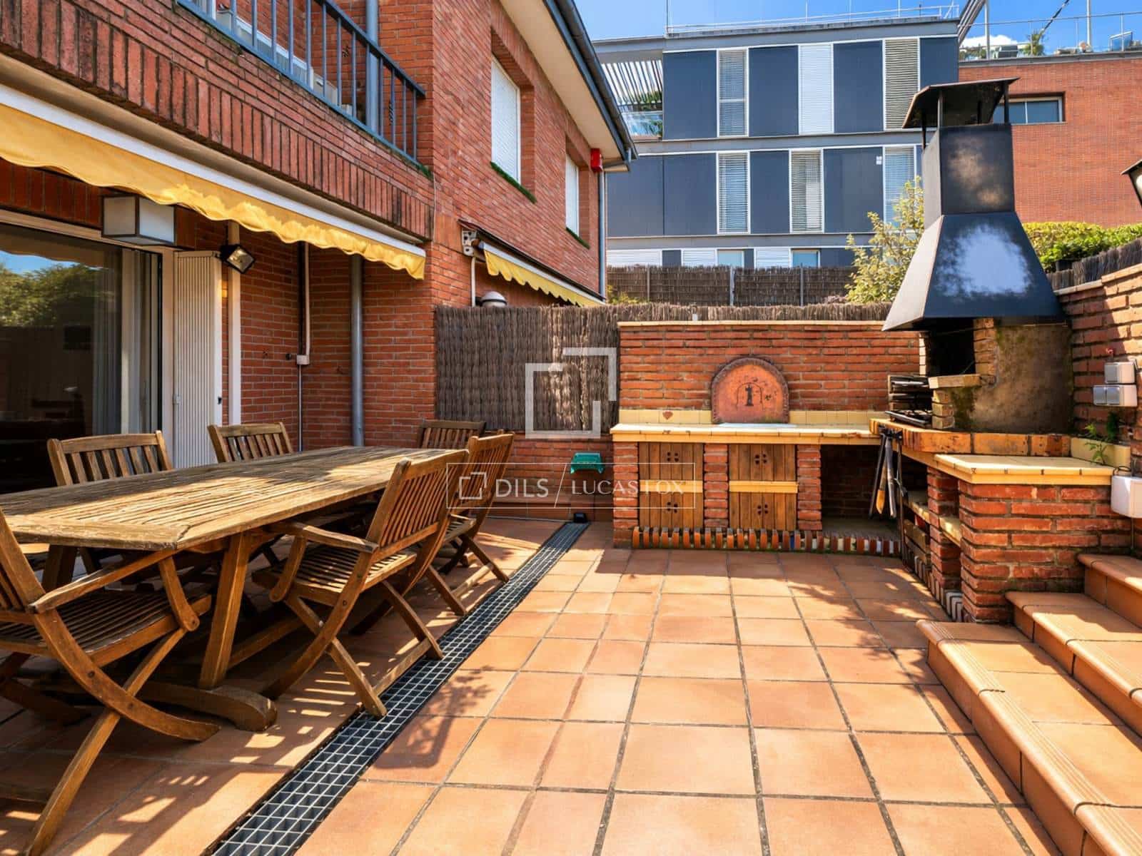 4 bedroom Villa for sale in Sant Cugat del Valles with pool garage - € 1,280,000 (Ref: 9654447)