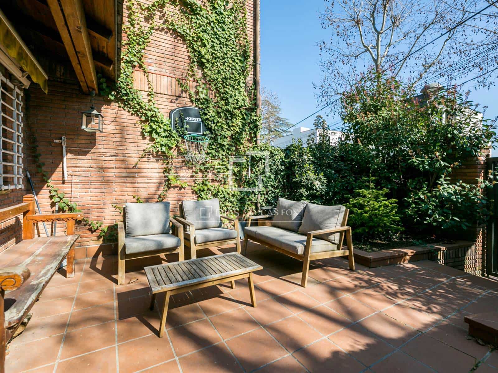 4 bedroom Villa for sale in Sant Cugat del Valles with pool garage - € 1,280,000 (Ref: 9654447)