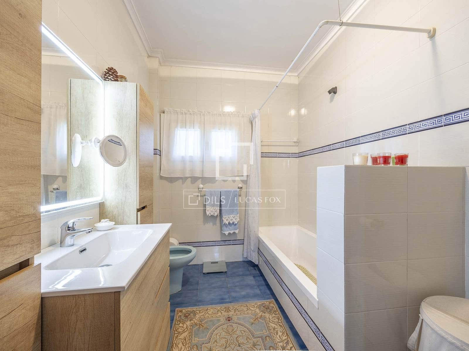 4 sovrum Villa till salu i Picassent med pool - 625 000 € (Ref: 9656385)