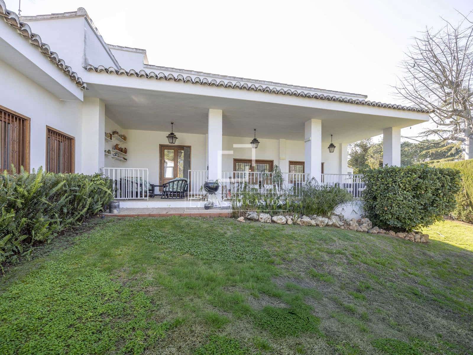 4 sovrum Villa till salu i Picassent med pool - 625 000 € (Ref: 9656385)