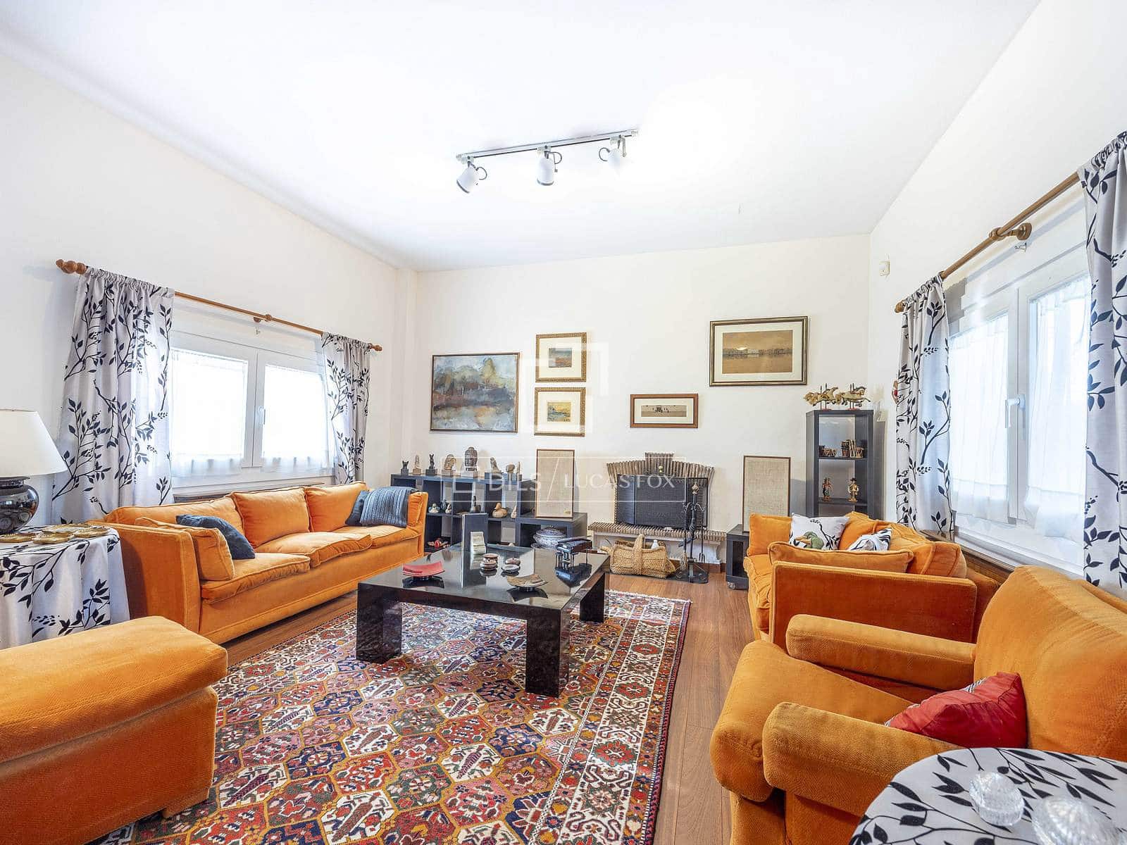 4 sovrum Villa till salu i Picassent med pool - 625 000 € (Ref: 9656385)