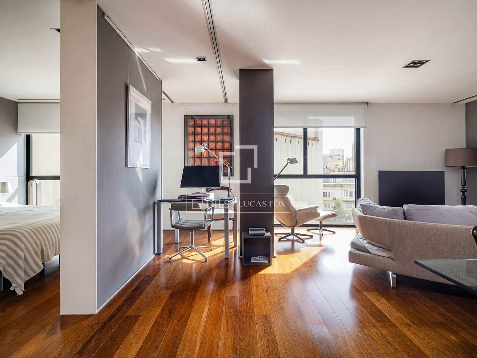 1 Zimmer Apartment zu verkaufen in Barcelona Stadt mit Garage - 990.000 € (Ref: 9656654)