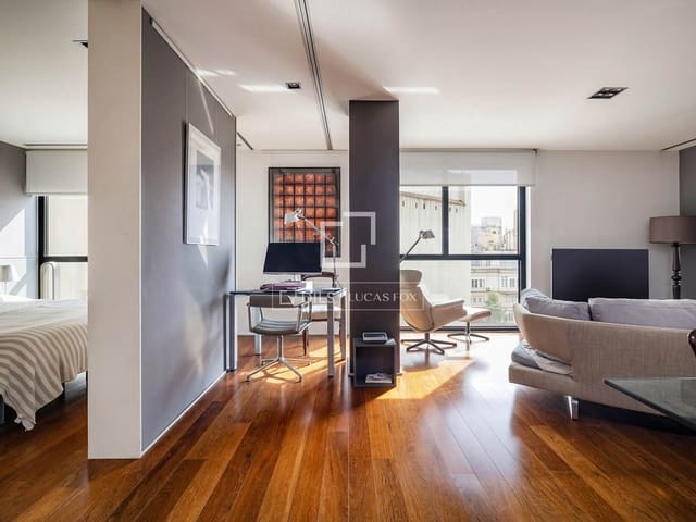 1 Zimmer Apartment zu verkaufen in Barcelona Stadt mit Garage - 990.000 € (Ref: 9656654)