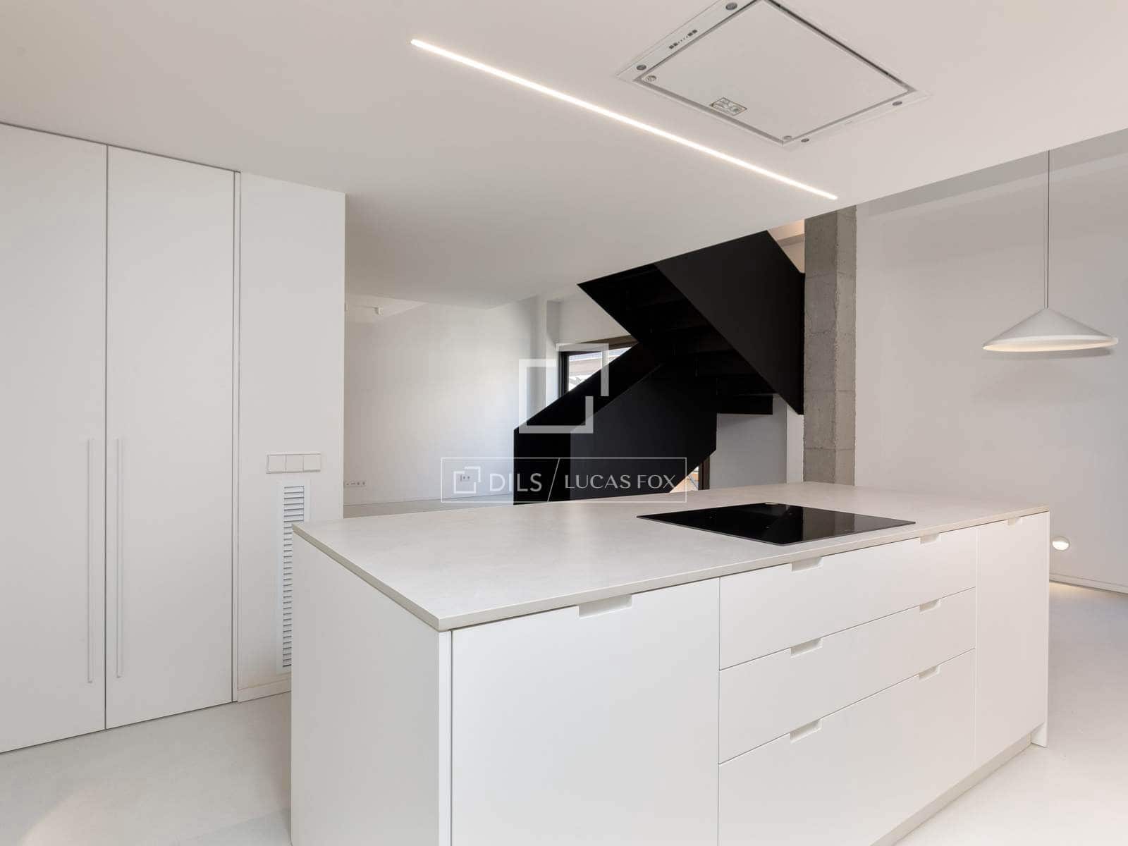 2 slaapkamer Penthouse te koop in Gerona stad met garage - € 1.030.000 (Ref: 9656656)