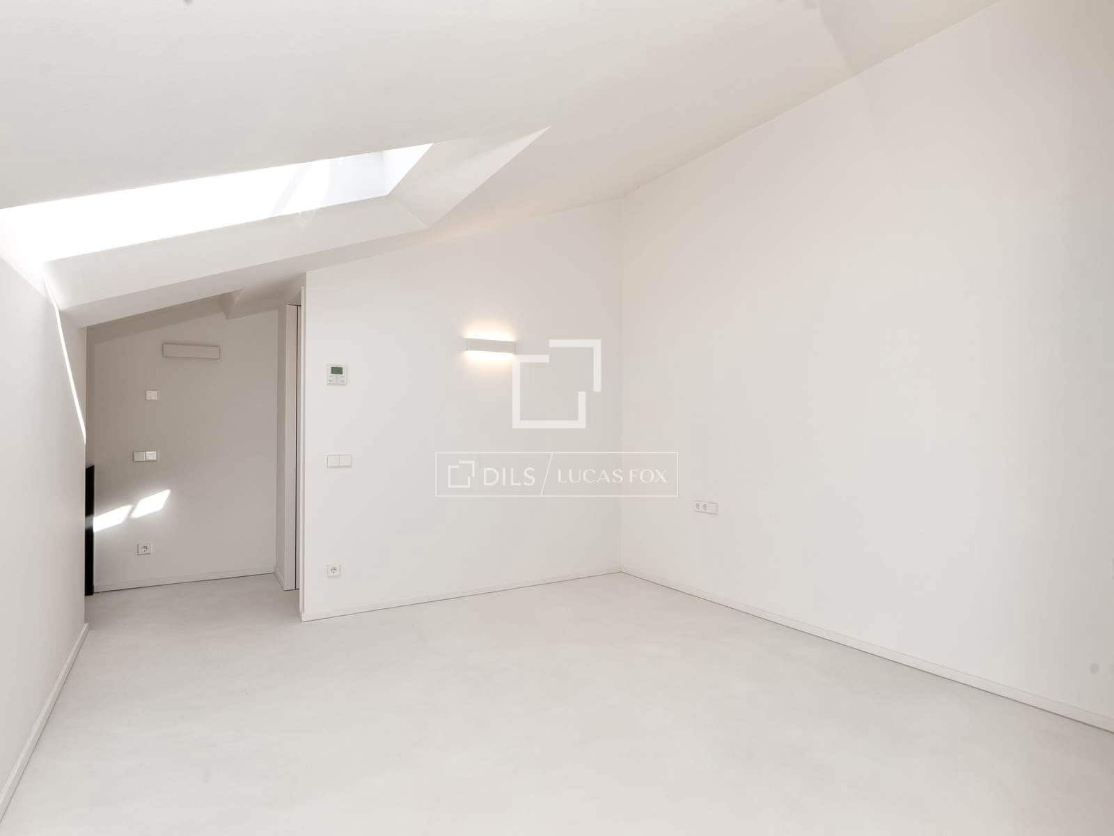2 slaapkamer Penthouse te koop in Gerona stad met garage - € 1.030.000 (Ref: 9656656)