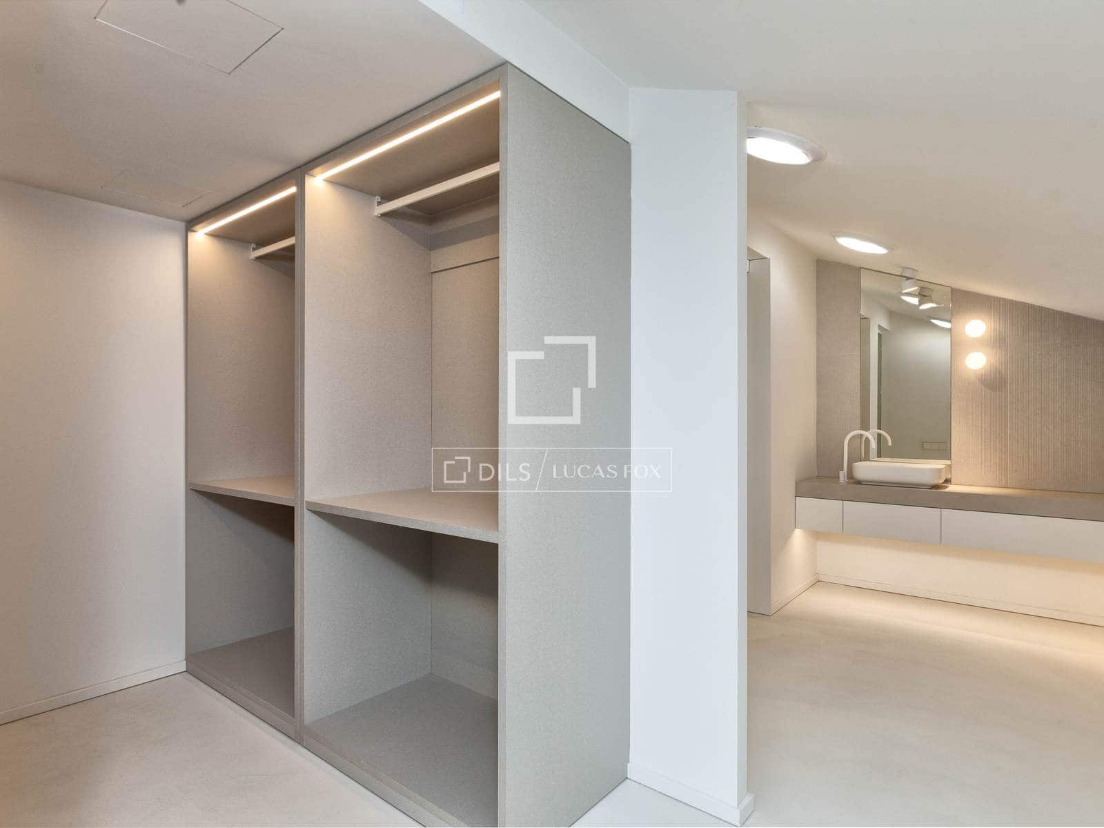 2 slaapkamer Penthouse te koop in Gerona stad met garage - € 1.030.000 (Ref: 9656656)