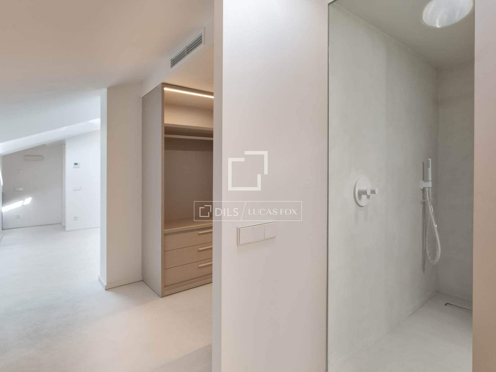 2 slaapkamer Penthouse te koop in Gerona stad met garage - € 1.030.000 (Ref: 9656656)