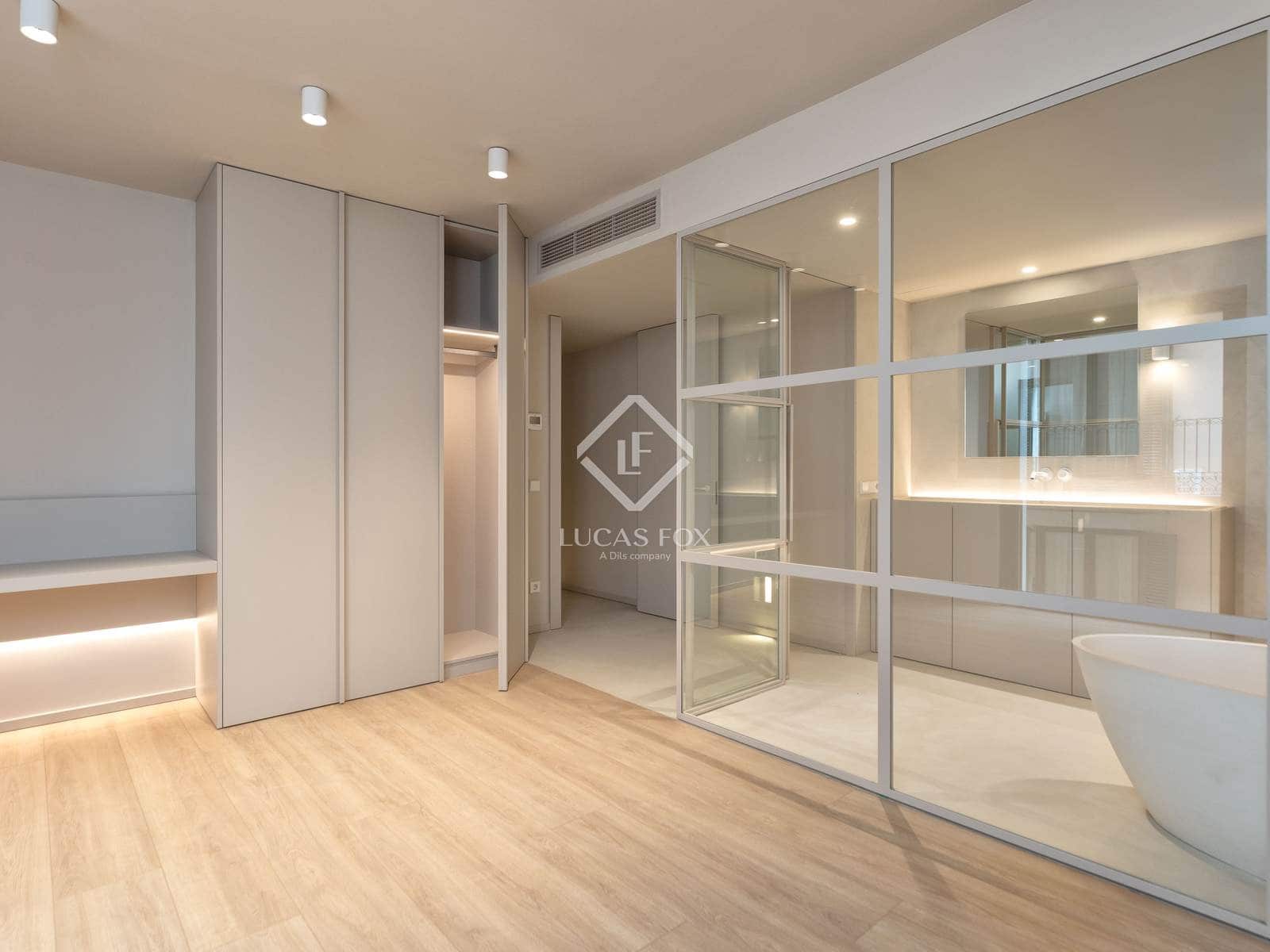 2 slaapkamer Penthouse te koop in Gerona stad met garage - € 1.030.000 (Ref: 9656656)