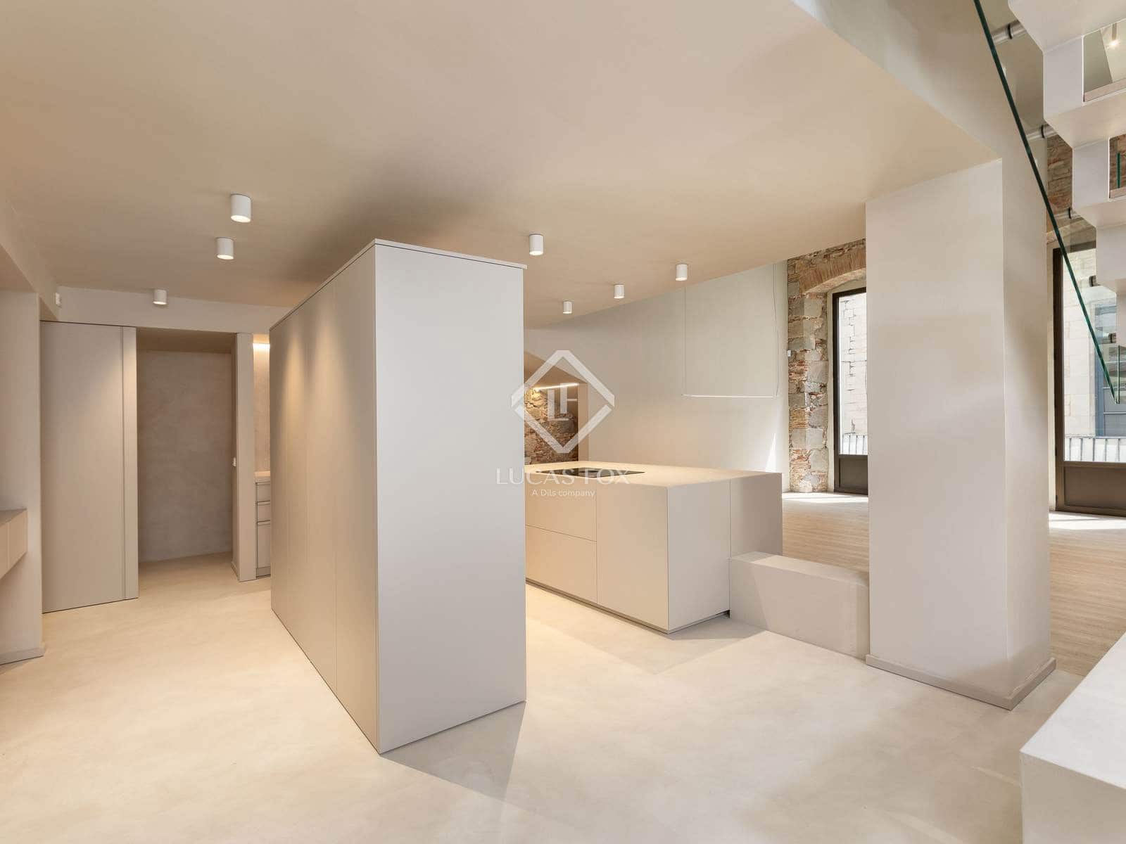 2 slaapkamer Penthouse te koop in Gerona stad met garage - € 1.030.000 (Ref: 9656656)