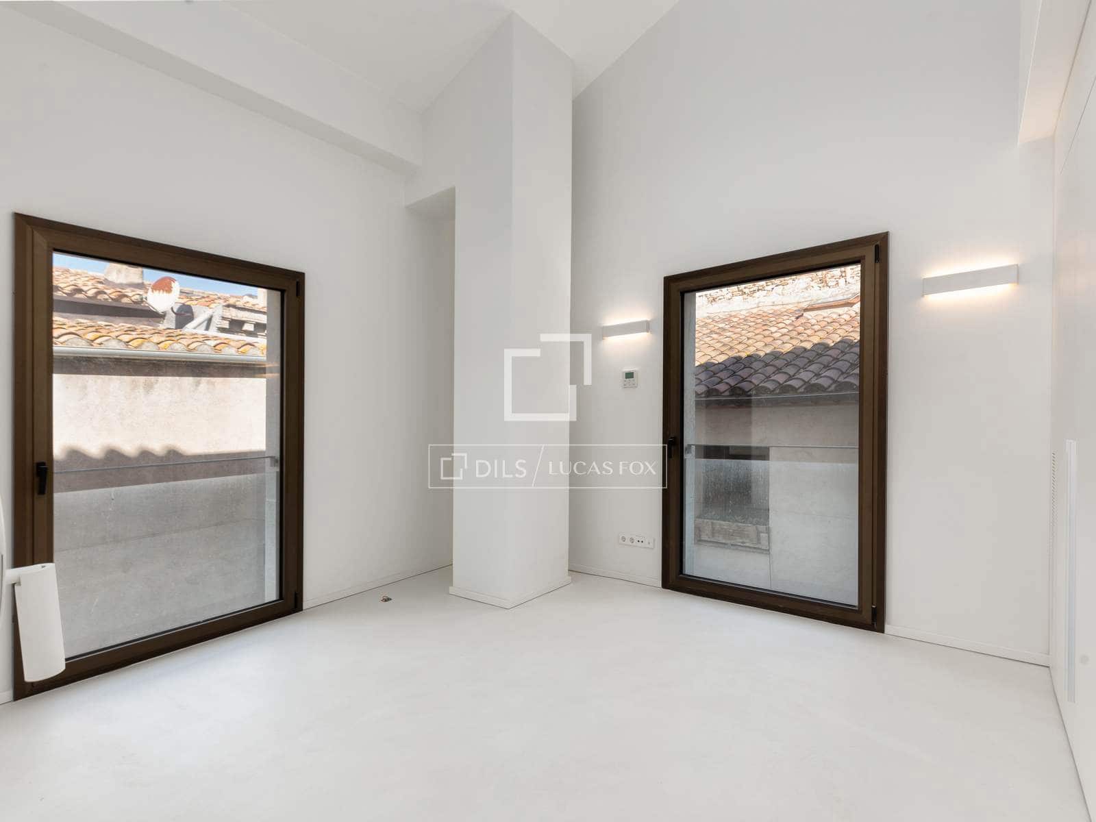 2 slaapkamer Penthouse te koop in Gerona stad met garage - € 1.090.000 (Ref: 9656658)