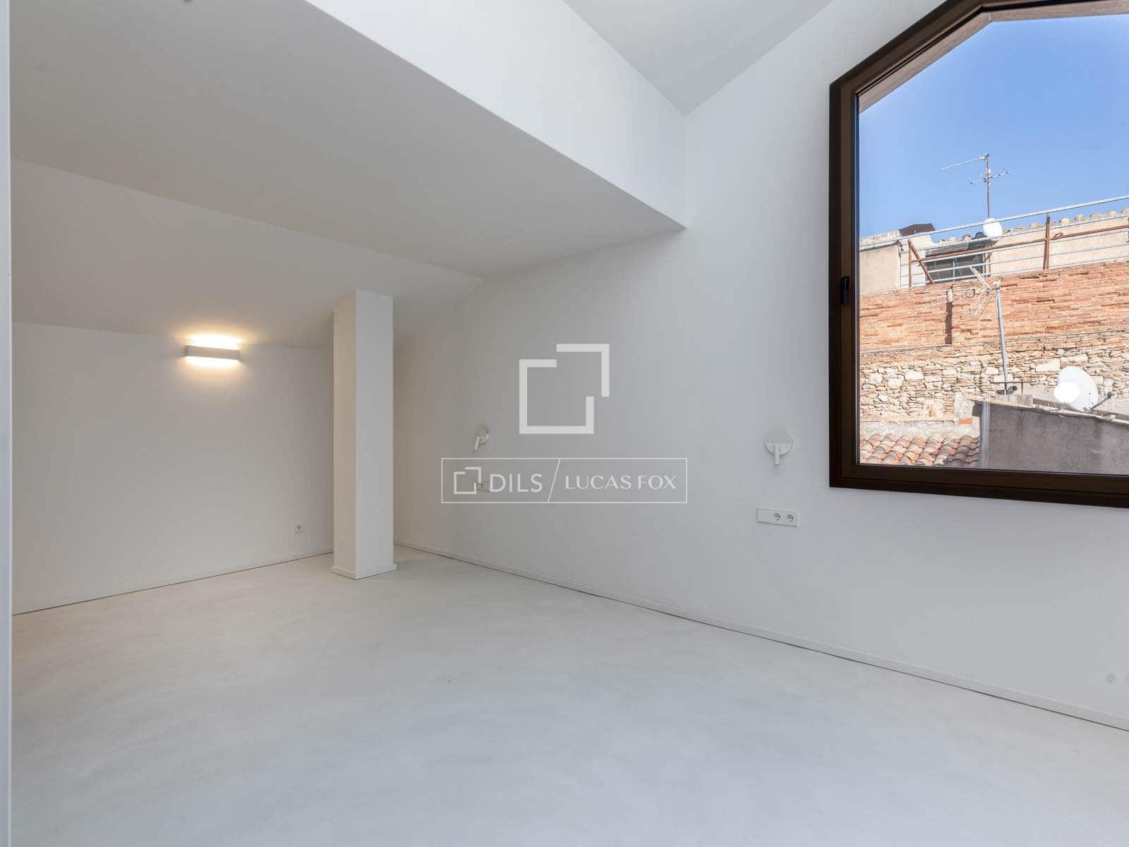 2 slaapkamer Penthouse te koop in Gerona stad met garage - € 1.090.000 (Ref: 9656658)