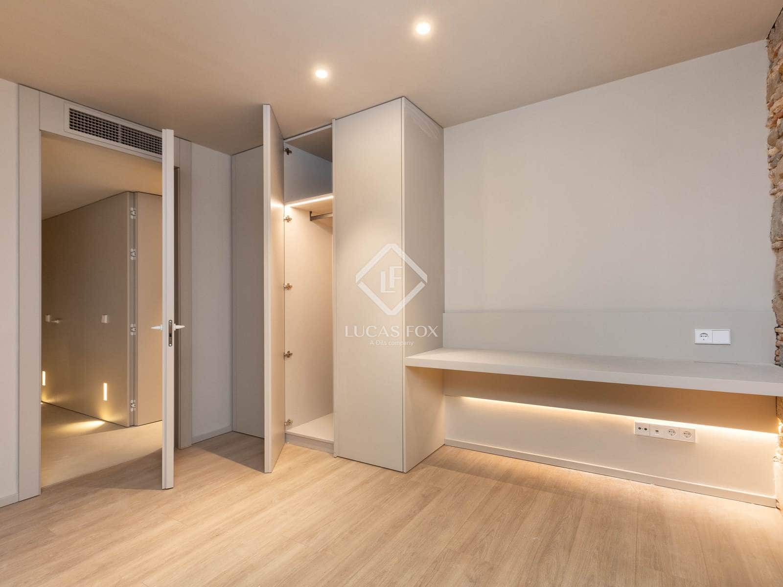 2 slaapkamer Penthouse te koop in Gerona stad met garage - € 1.090.000 (Ref: 9656658)