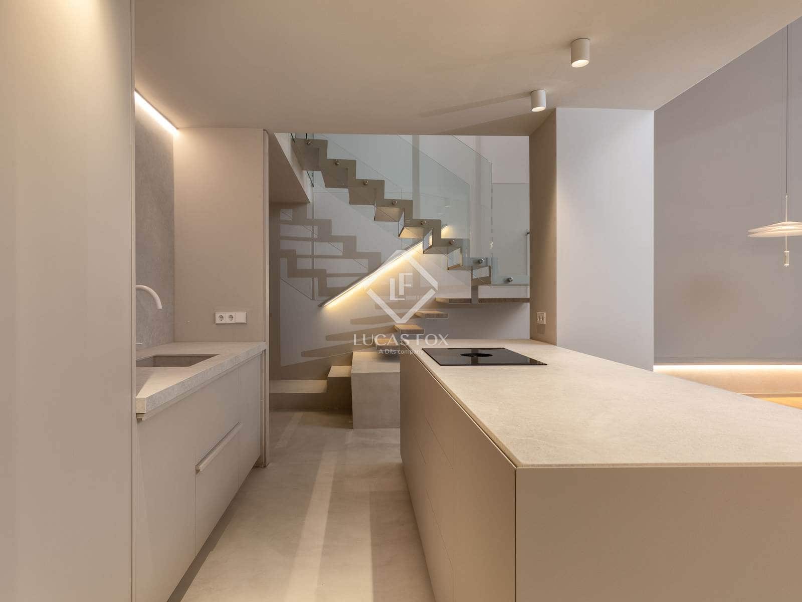 2 slaapkamer Penthouse te koop in Gerona stad met garage - € 1.090.000 (Ref: 9656658)