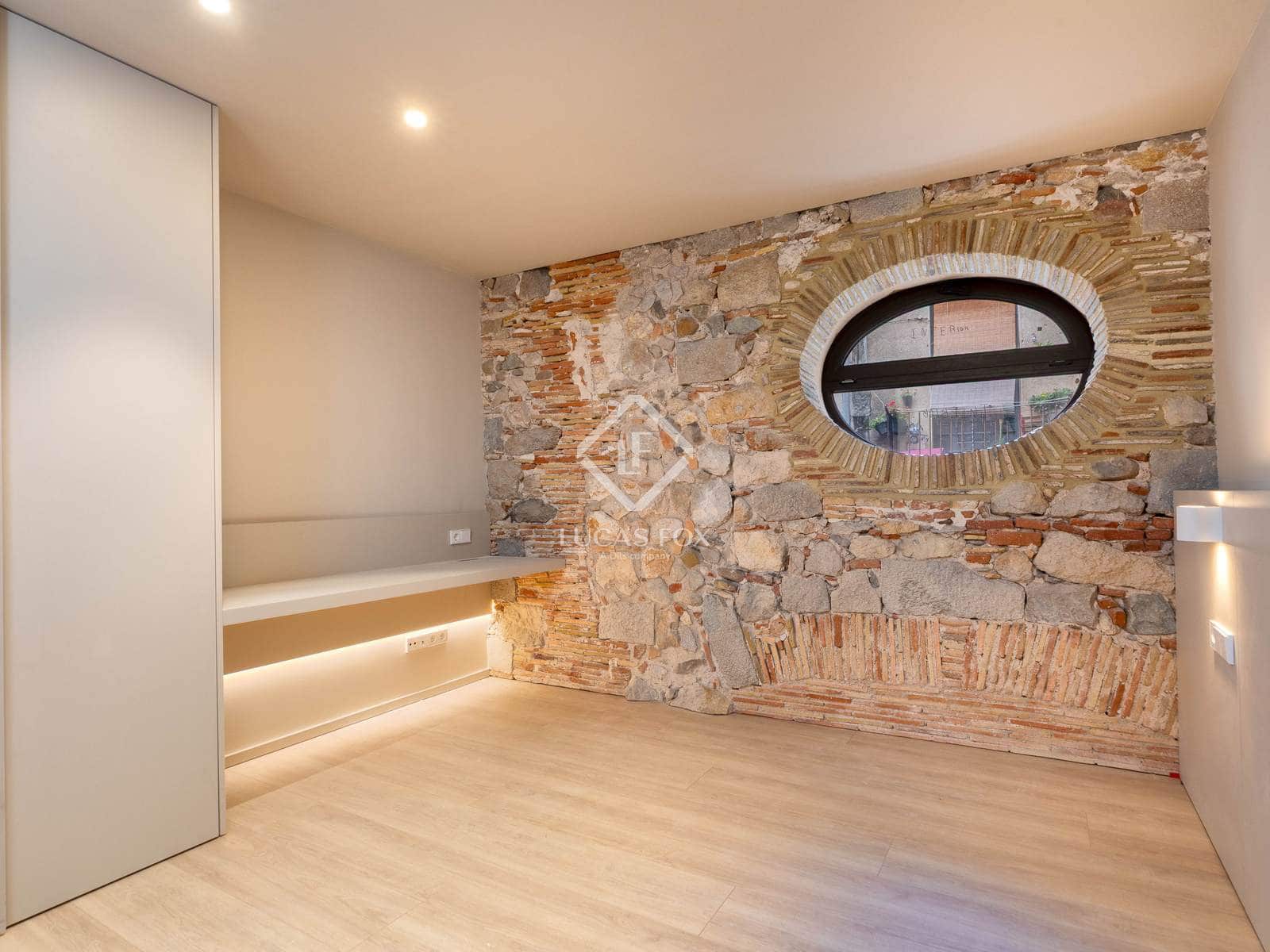 2 slaapkamer Penthouse te koop in Gerona stad met garage - € 1.090.000 (Ref: 9656658)