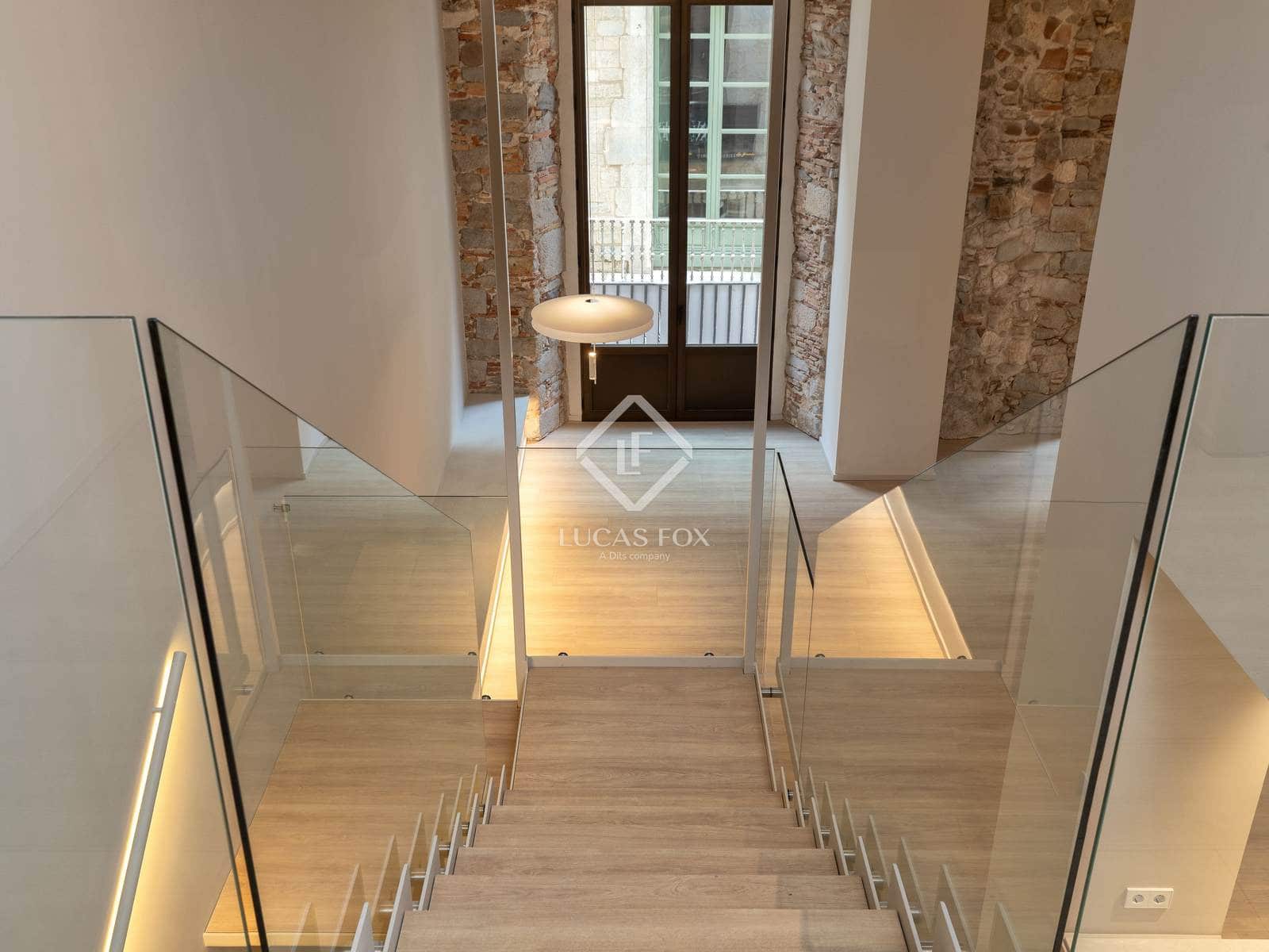 2 slaapkamer Penthouse te koop in Gerona stad met garage - € 1.090.000 (Ref: 9656658)