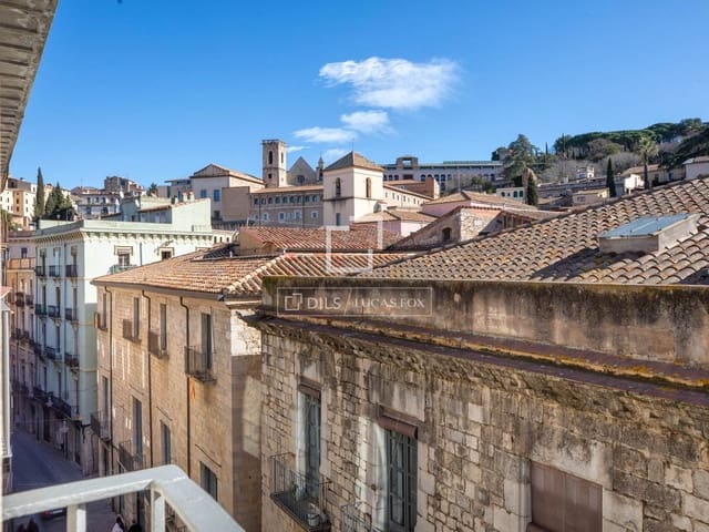 2 Zimmer Penthouse zu verkaufen in Girona Stadt mit Garage - 1.090.000 € (Ref: 9656658)