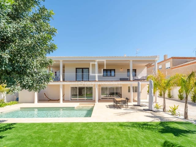 4 Zimmer Villa zu verkaufen in San Antonio de Benagéber mit Pool - 920.000 € (Ref: 9656659)