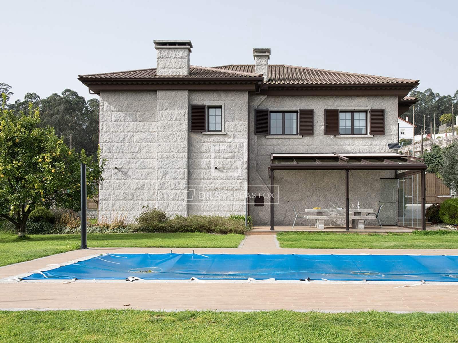 4 camera da letto Villa in vendita in Barro con garage - 520.000 € (Rif: 9656660)