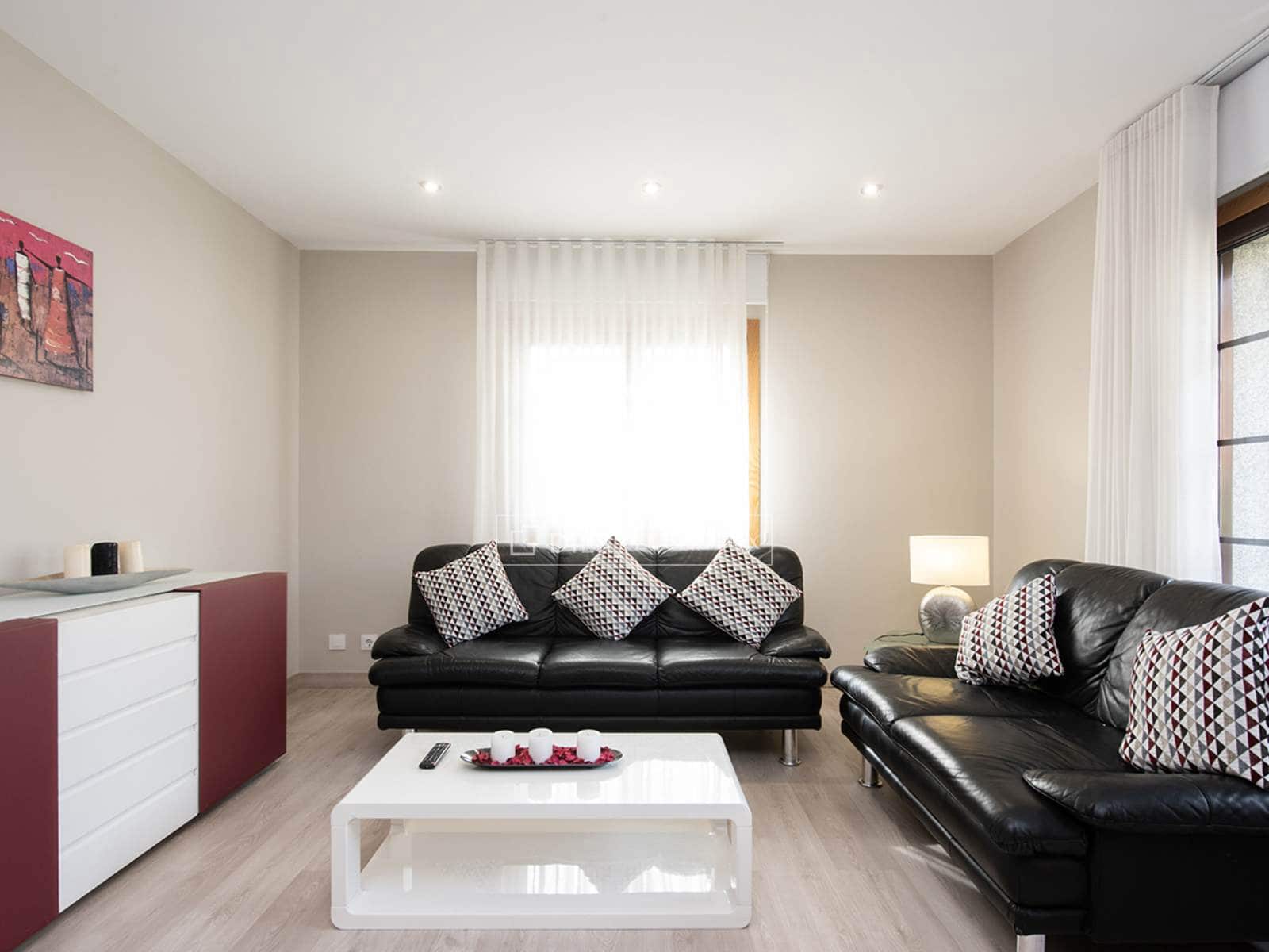 4 camera da letto Villa in vendita in Barro con garage - 520.000 € (Rif: 9656660)