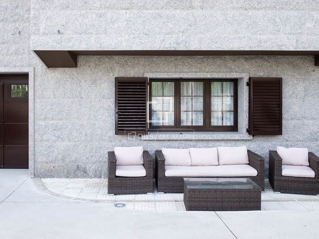 4 camera da letto Villa in vendita in Barro con garage - 520.000 € (Rif: 9656660)