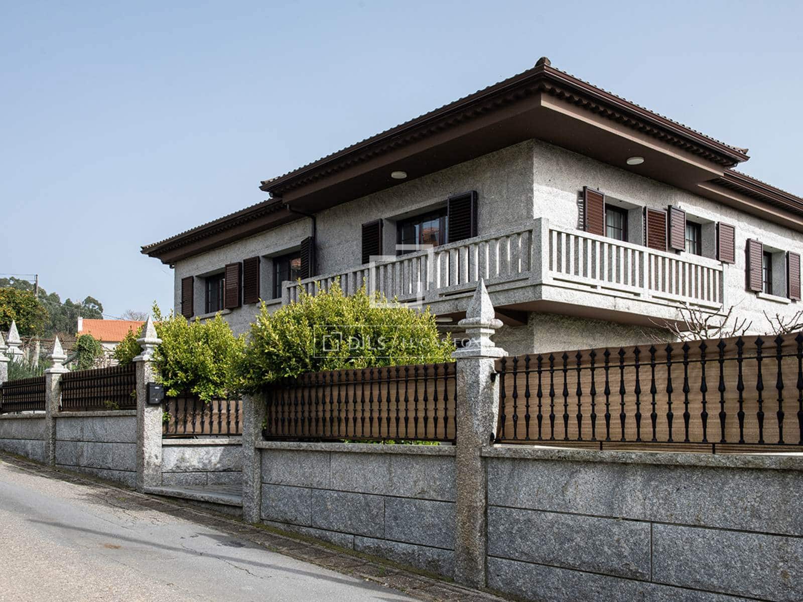 4 camera da letto Villa in vendita in Barro con garage - 520.000 € (Rif: 9656660)