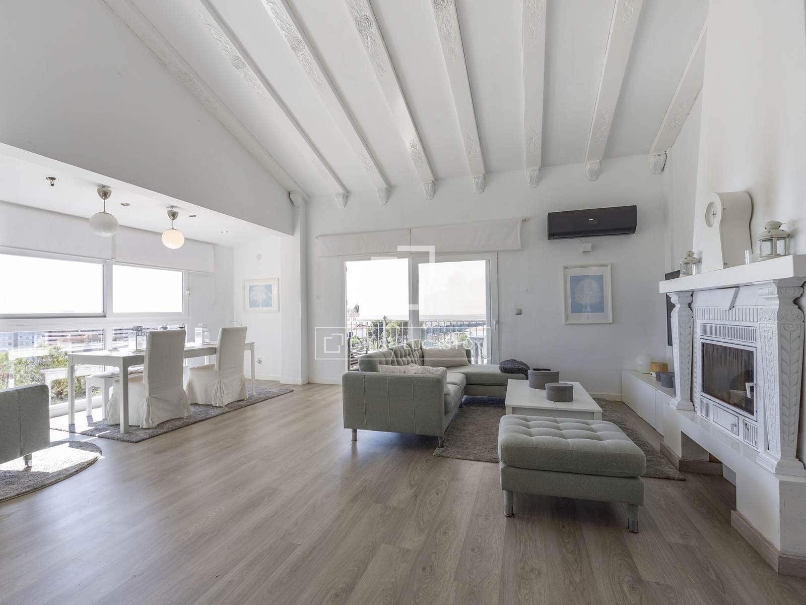 4 bedroom Villa for rent in Cullera with pool garage - € 2,500 (Ref: 9656863)