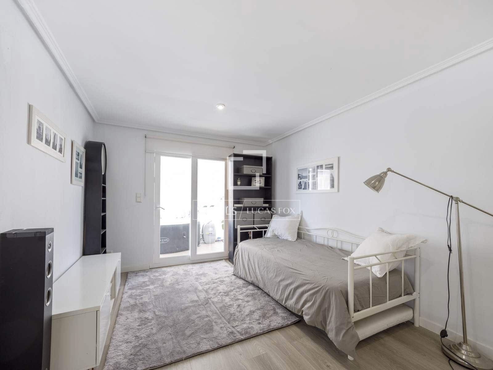 4 bedroom Villa for rent in Cullera with pool garage - € 2,500 (Ref: 9656863)