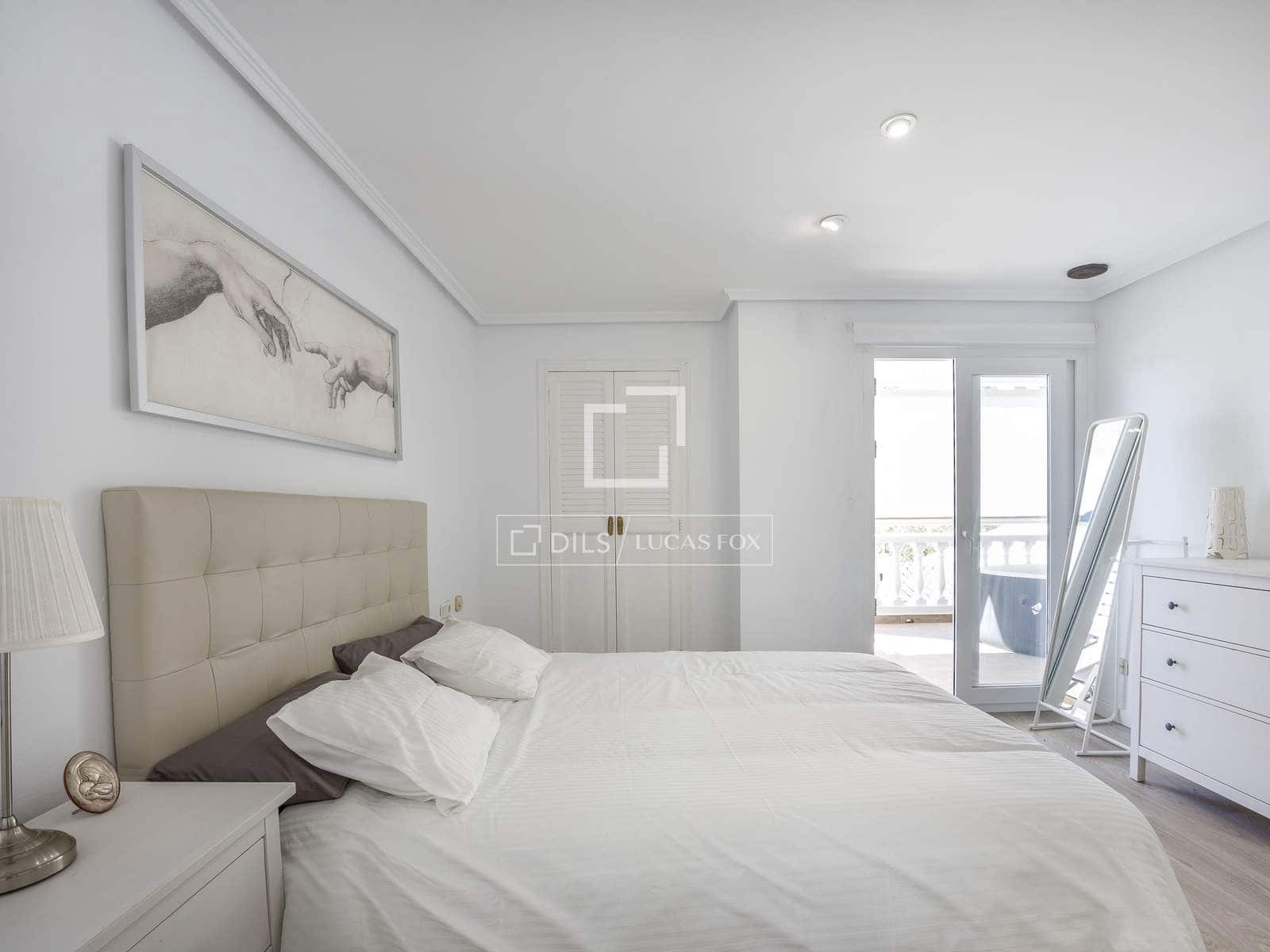 4 bedroom Villa for rent in Cullera with pool garage - € 2,500 (Ref: 9656863)