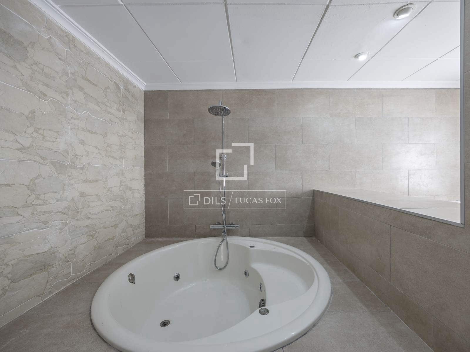 4 bedroom Villa for rent in Cullera with pool garage - € 2,500 (Ref: 9656863)