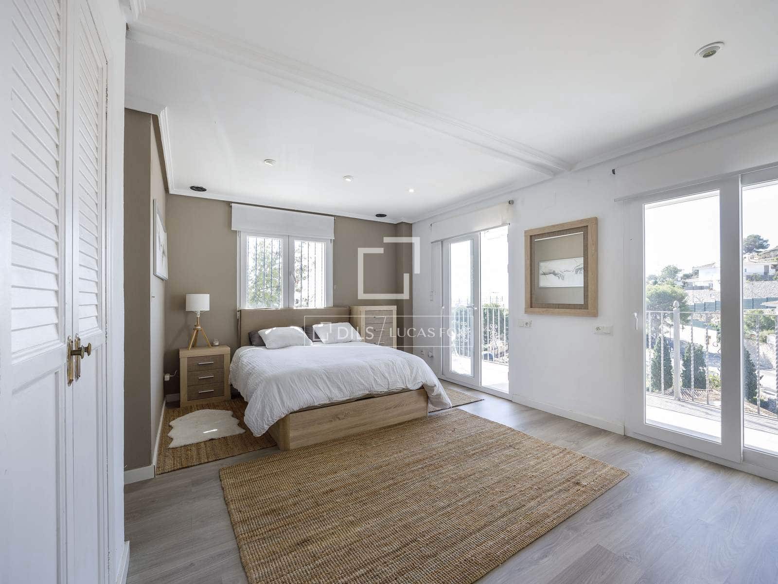 4 bedroom Villa for rent in Cullera with pool garage - € 2,500 (Ref: 9656863)