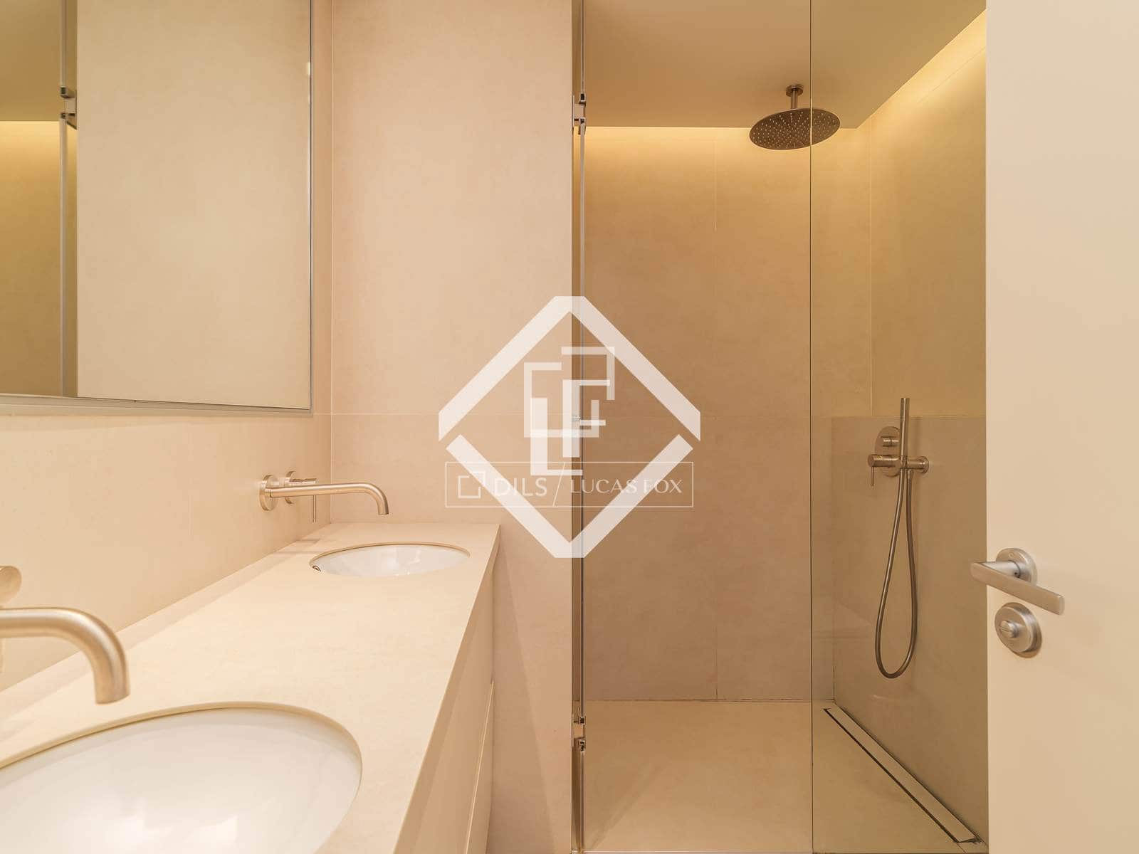 3 makuuhuone Huoneisto myytävänä paikassa Barcelona kaupunki mukana 
autotalli - 1 690 000 € (Ref: 9657879)