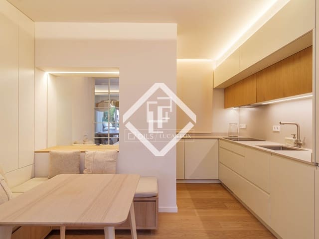 3 makuuhuone Huoneisto myytävänä paikassa Barcelona kaupunki mukana 
autotalli - 1 690 000 € (Ref: 9657879)