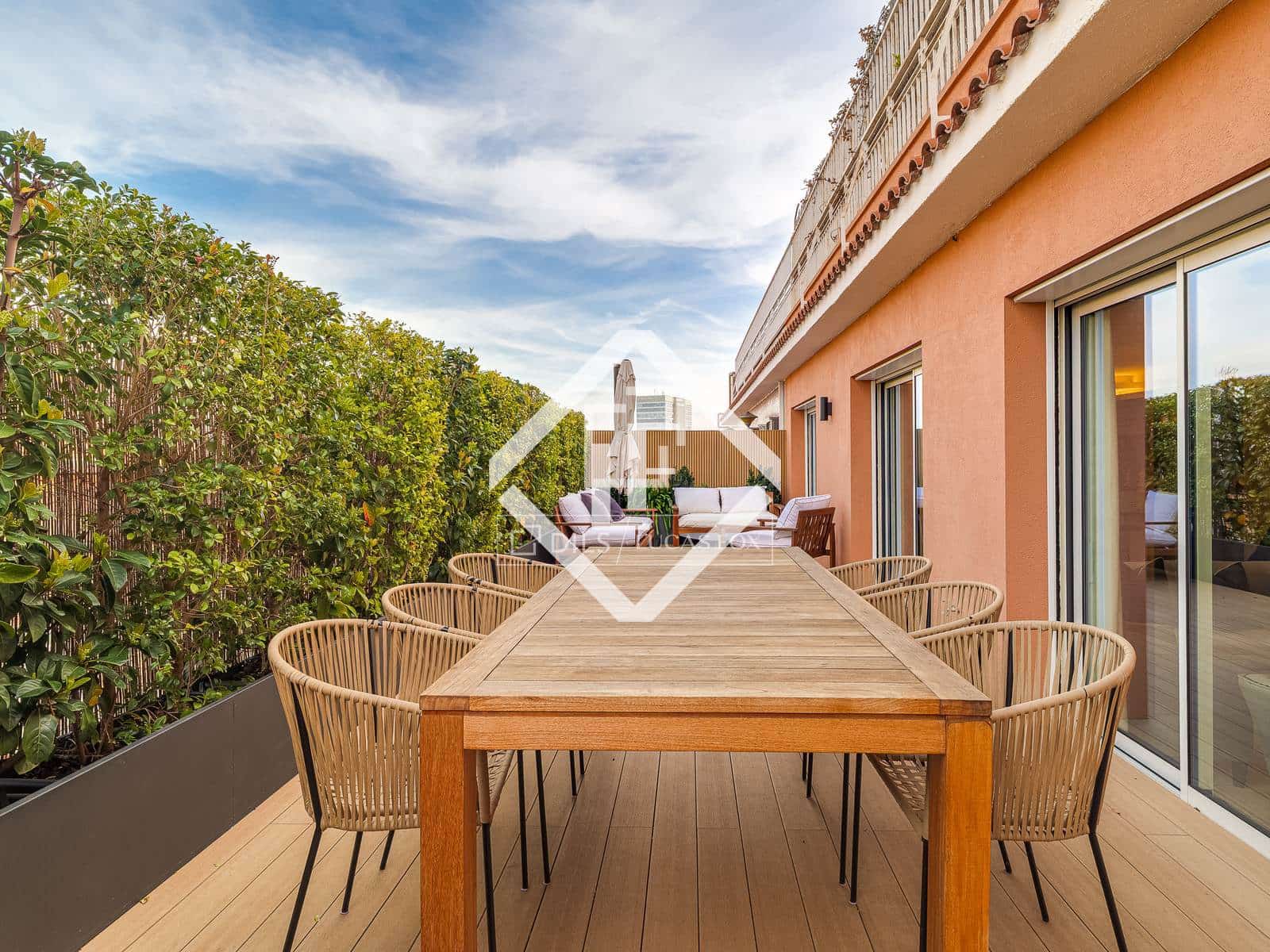 3 makuuhuone Huoneisto myytävänä paikassa Barcelona kaupunki mukana 
autotalli - 1 690 000 € (Ref: 9657879)