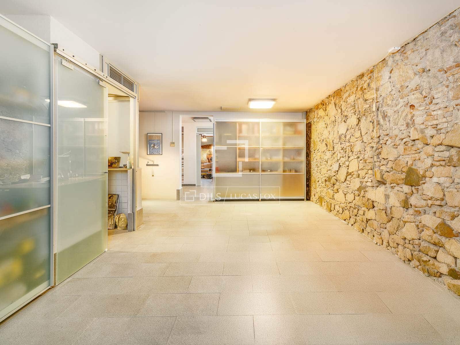 2 bedroom Apartment for sale in Barcelona city - € 1,090,000 (Ref: 9657881)