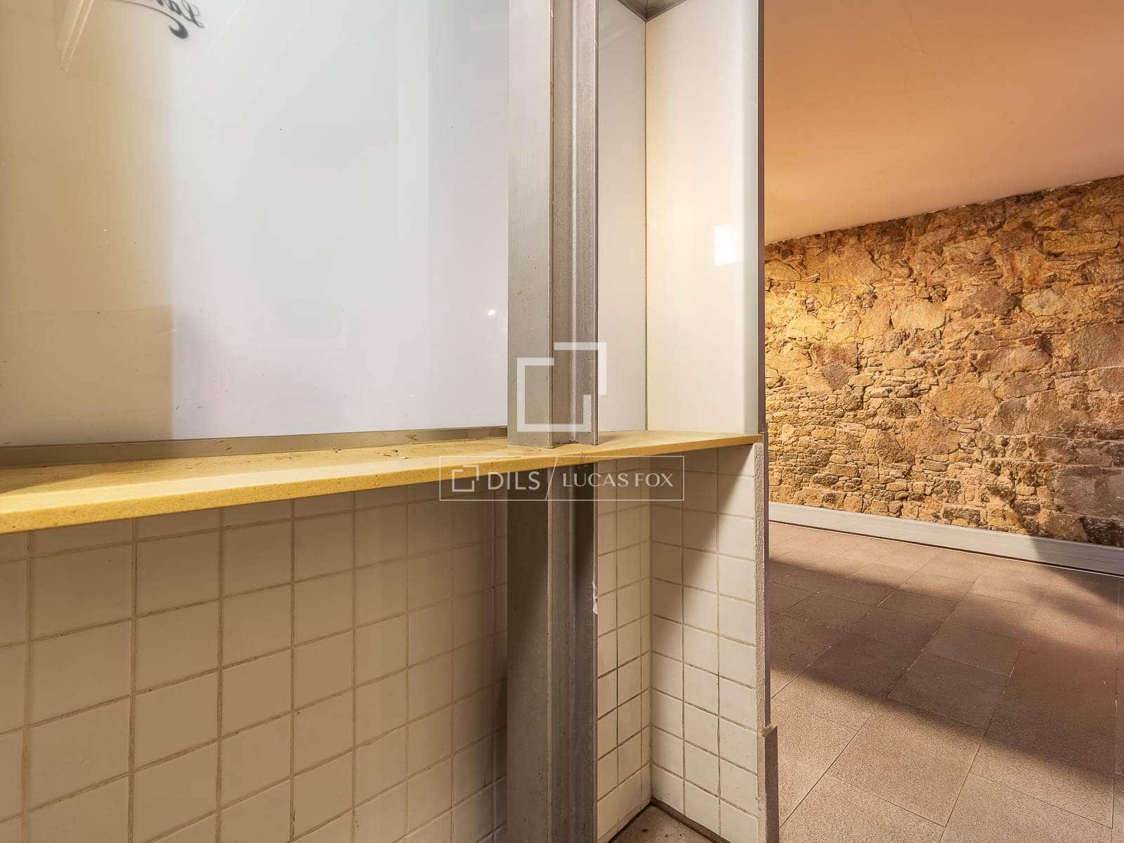 2 bedroom Apartment for sale in Barcelona city - € 1,090,000 (Ref: 9657881)