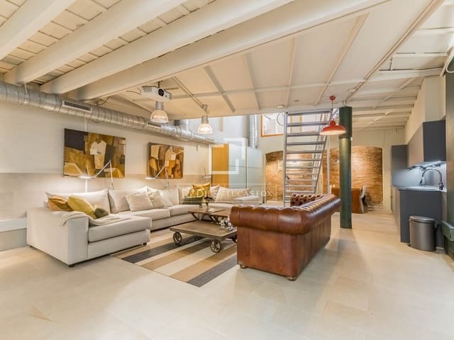 2 quarto Apartamento para venda em Barcelona cidade - 850 000 € (Ref: 9657881)