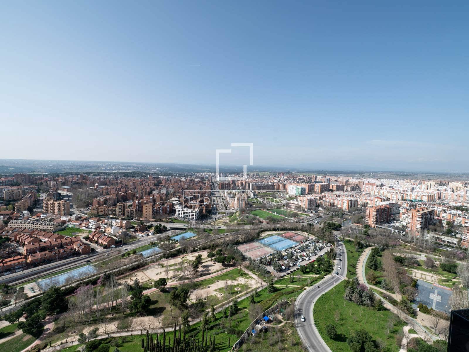 3 sovrum Takvåning till salu i Madrid stad med pool garage - 1 890 000 € (Ref: 9657882)