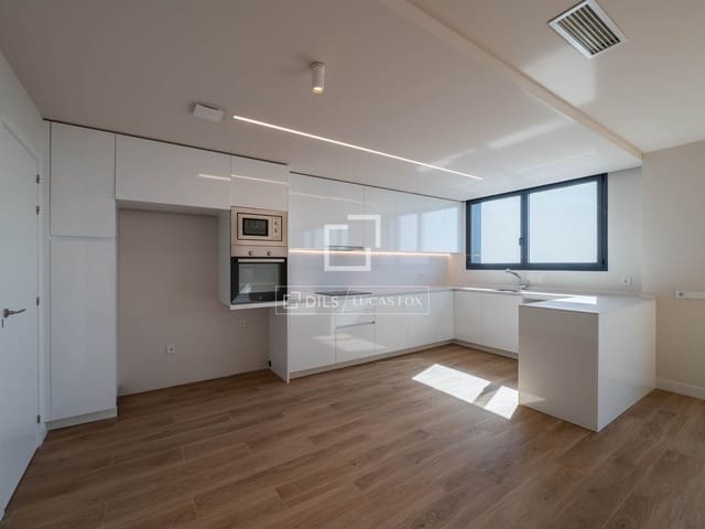 3 sovrum Takvåning till salu i Valdeacederas, Madrid stad med pool garage - 1 890 000 € (Ref: 9657882)