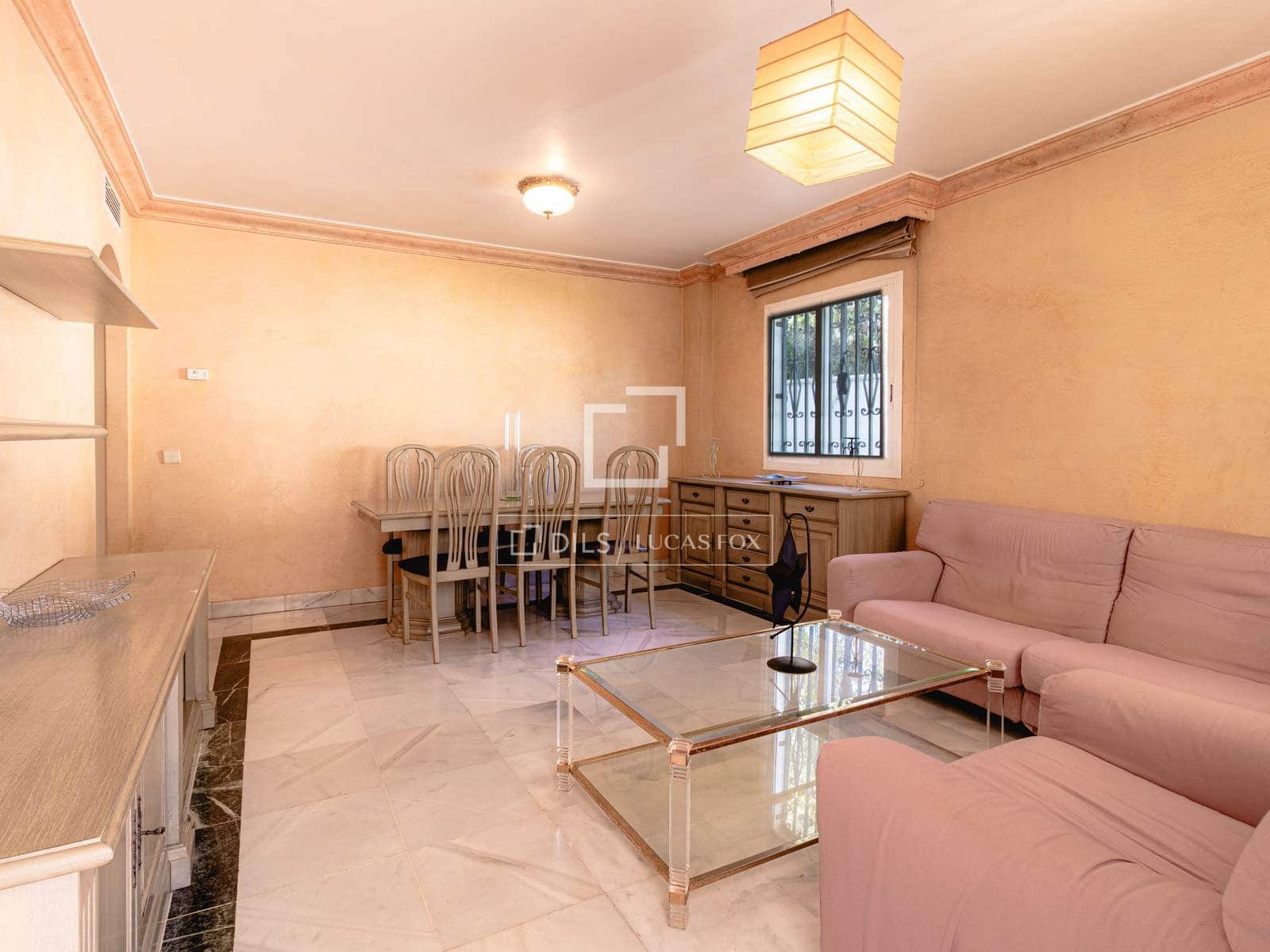 3 makuuhuone Huoneisto myytävänä paikassa Marbella mukana uima-altaan - 450 000 € (Ref: 9658089)