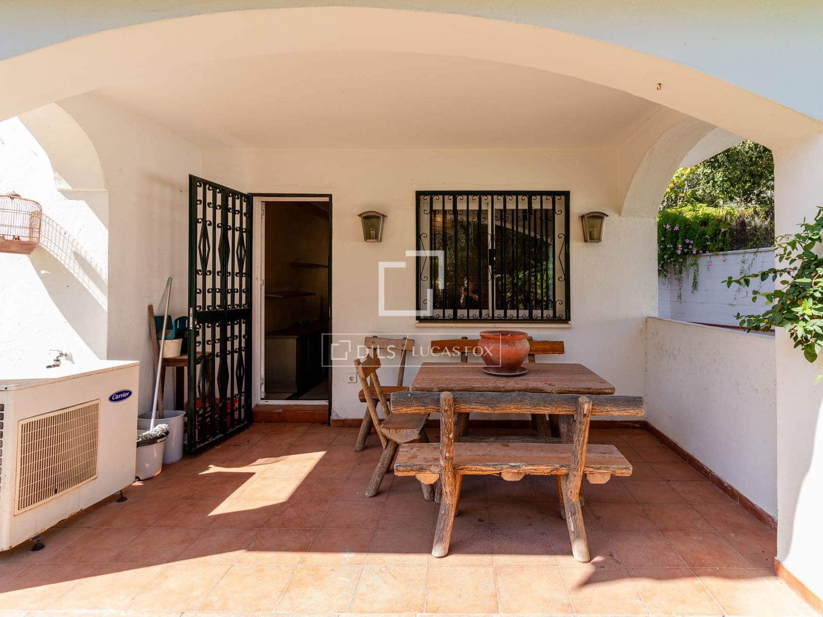 3 makuuhuone Huoneisto myytävänä paikassa Marbella mukana uima-altaan - 450 000 € (Ref: 9658089)