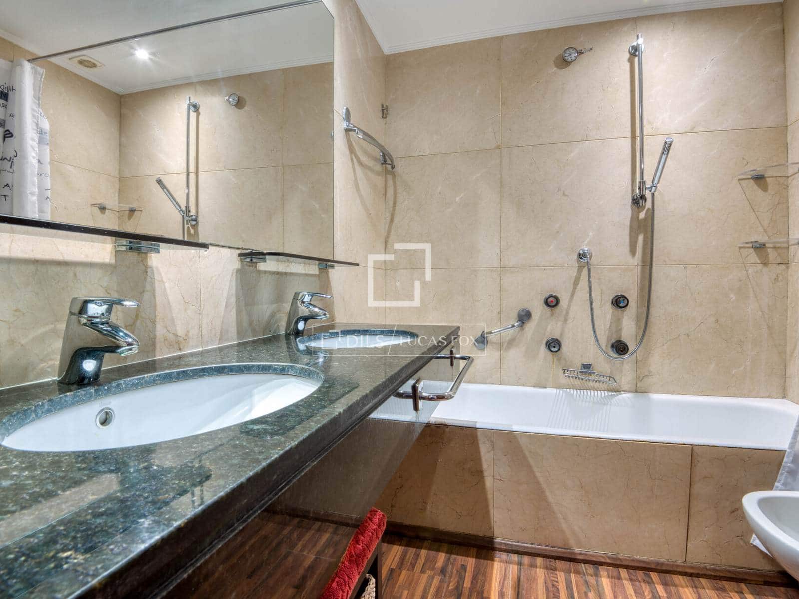 3 sovrum Lägenhet till salu i Sant Feliu de Guixols med pool garage - 625 000 € (Ref: 9664270)