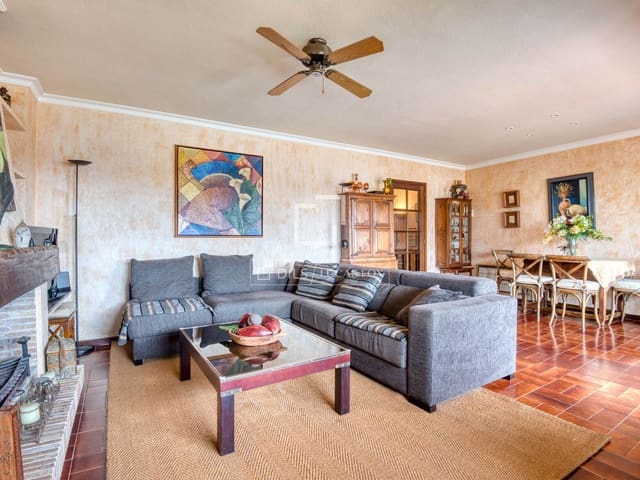 3 Zimmer Apartment zu verkaufen in Sant Feliu de Guíxols mit Pool Garage - 625.000 € (Ref: 9664270)