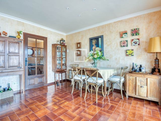 3 Zimmer Apartment zu verkaufen in Sant Feliu de Guíxols mit Pool Garage - 625.000 € (Ref: 9664270)