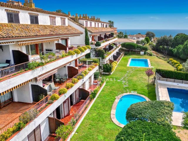 3 Zimmer Apartment zu verkaufen in Sant Feliu de Guíxols mit Pool Garage - 625.000 € (Ref: 9664270)