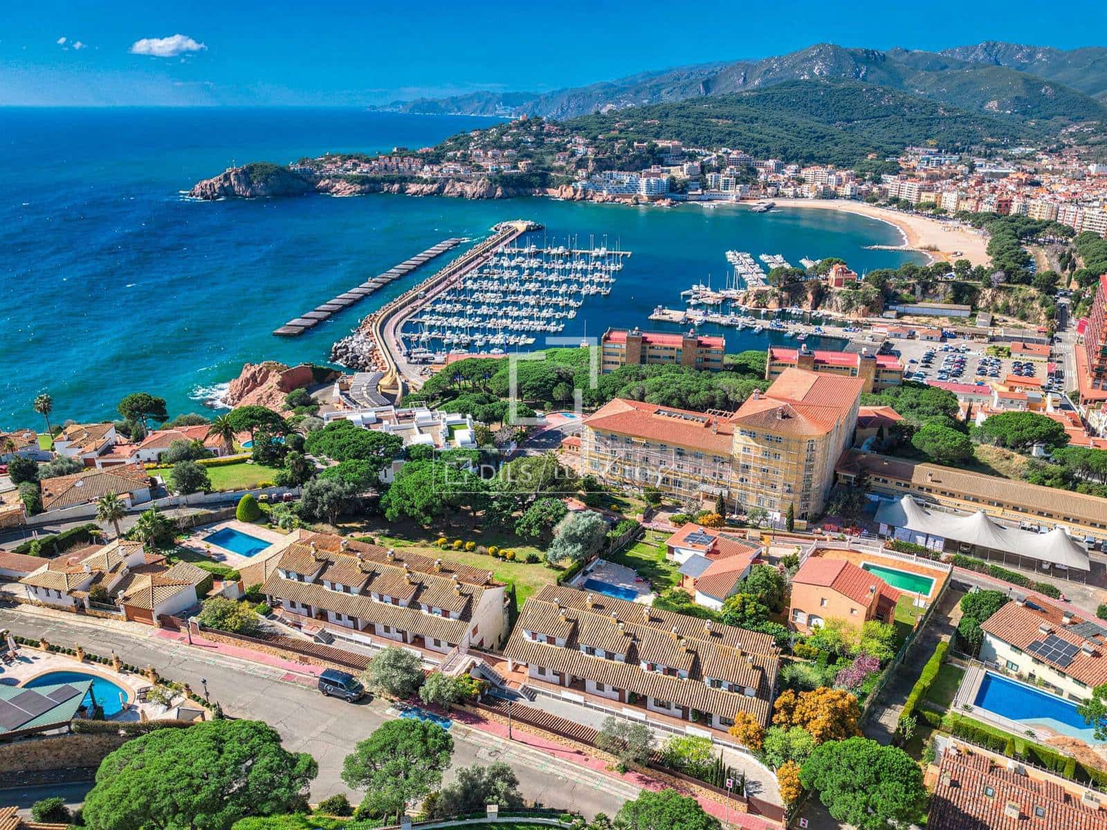 3 sovrum Lägenhet till salu i Sant Feliu de Guixols med pool garage - 625 000 € (Ref: 9664270)