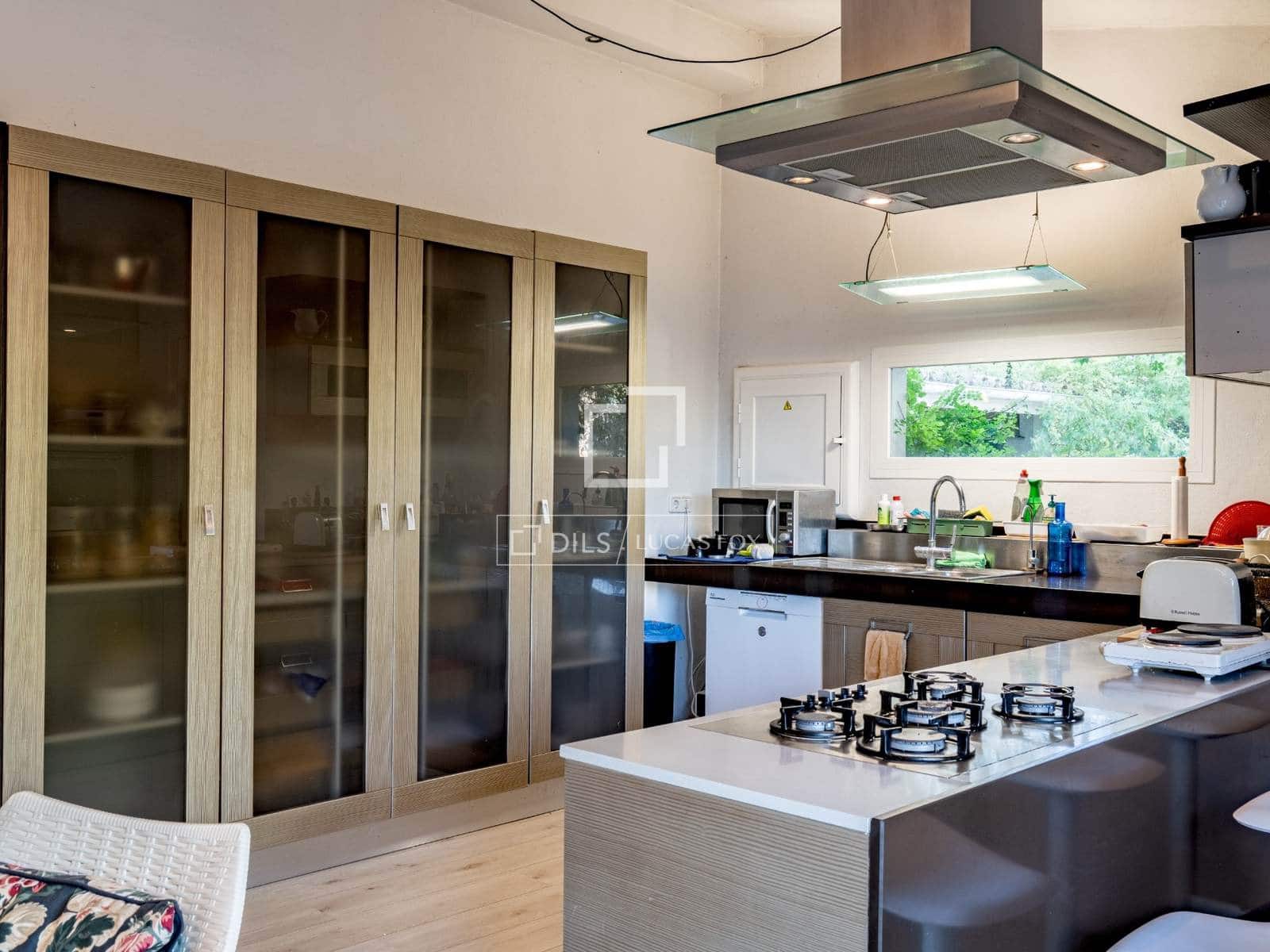 6 slaapkamer Villa te koop in Establiments met zwembad garage - € 1.395.000 (Ref: 9665131)