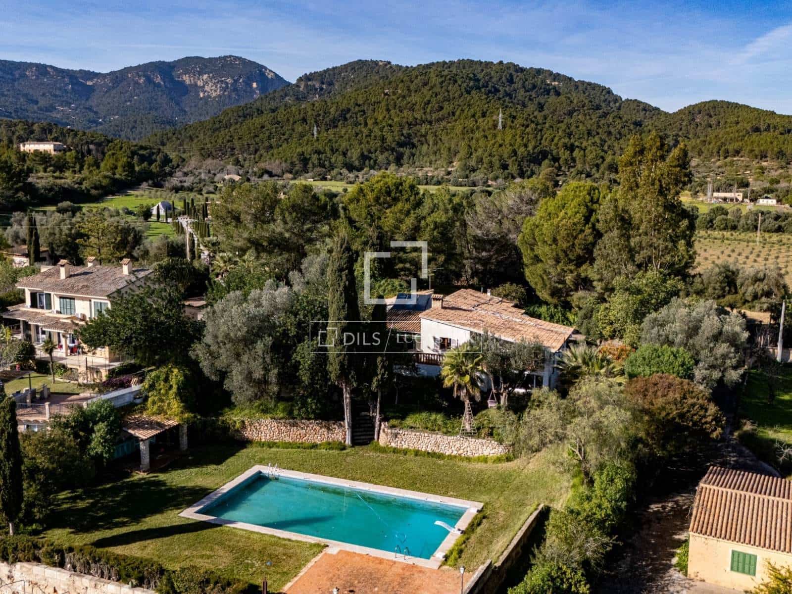 6 slaapkamer Villa te koop in Establiments met zwembad garage - € 1.395.000 (Ref: 9665131)